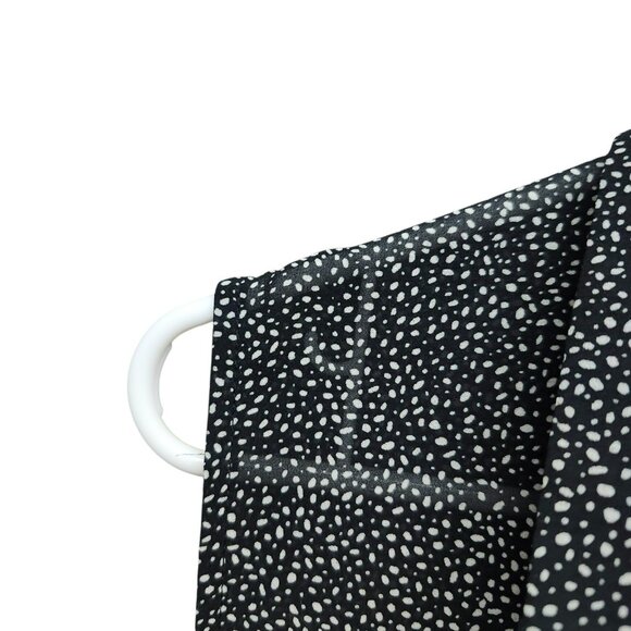 H&M Womens Size 14 Blouse Black White Button Front Collared Curved Hem - Picture 5 of 15